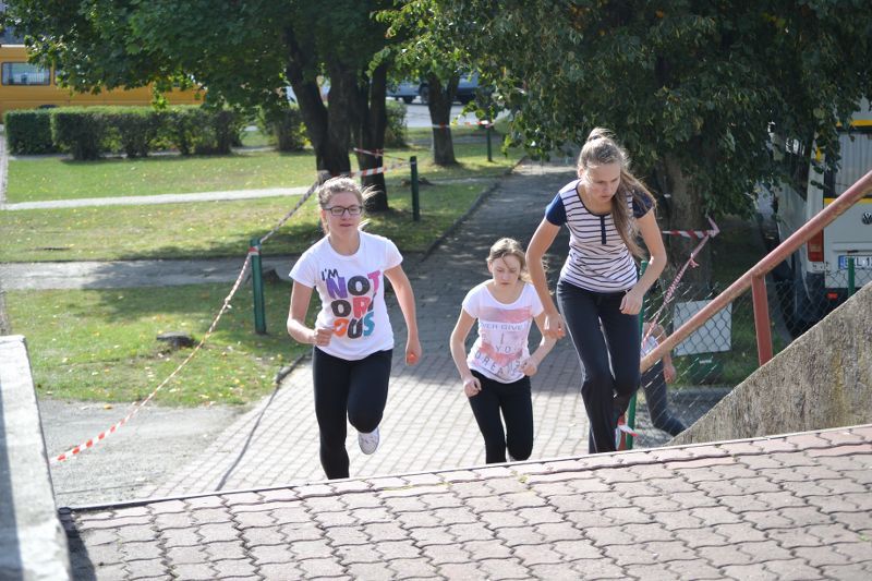 Przełajowe Biegi Jesieni organizowane przez kolneński Ogólniak na dobre weszły już do kalendarza imprez sportowych