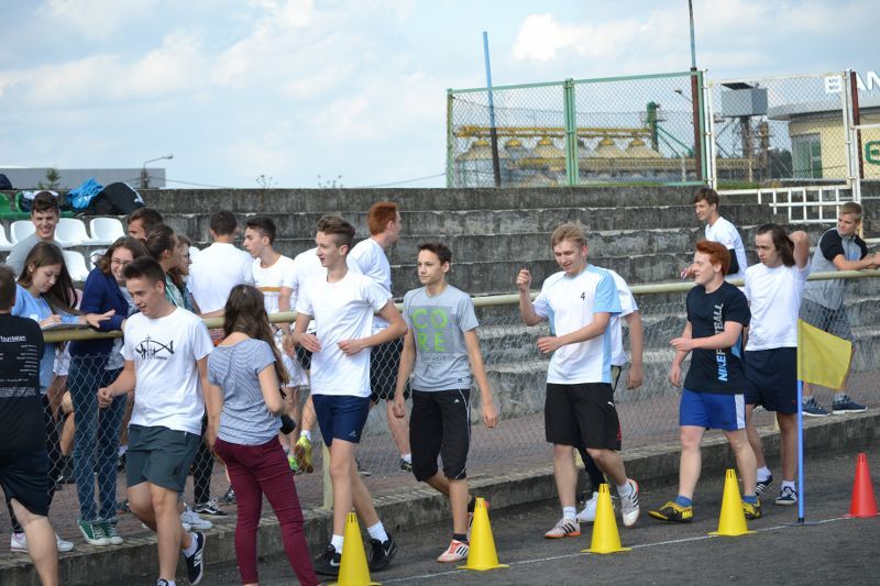 Przełajowe Biegi Jesieni organizowane przez kolneński Ogólniak na dobre weszły już do kalendarza imprez sportowych