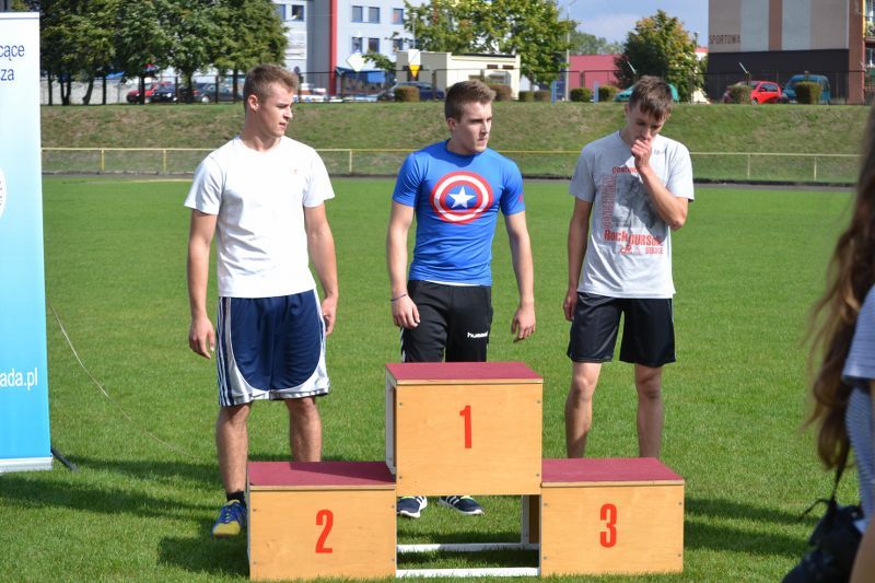 Przełajowe Biegi Jesieni organizowane przez kolneński Ogólniak na dobre weszły już do kalendarza imprez sportowych