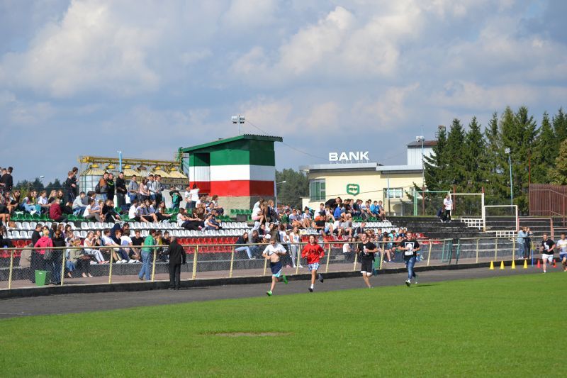Przełajowe Biegi Jesieni organizowane przez kolneński Ogólniak na dobre weszły już do kalendarza imprez sportowych