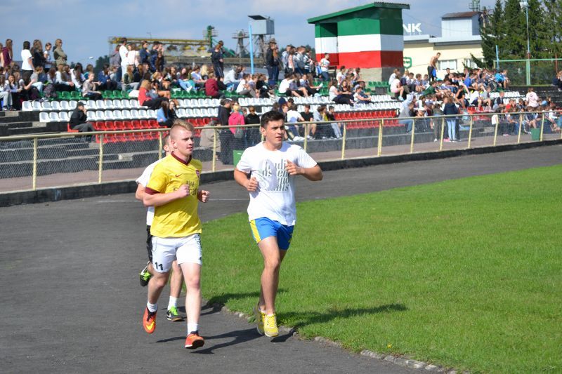 Przełajowe Biegi Jesieni organizowane przez kolneński Ogólniak na dobre weszły już do kalendarza imprez sportowych