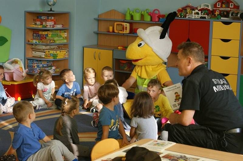 Dzieci zadowolone z akcji z Mrówką