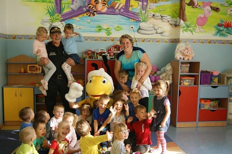 Dzieci zadowolone z akcji z Mrówką