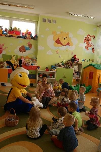 Dzieci zadowolone z akcji z Mrówką