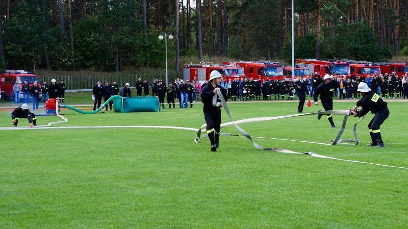 Poziom sportowej rywalizacji był bardzo wysoki, a różnice w wynikach drużyn walczących o miejsce na podium minimalne
