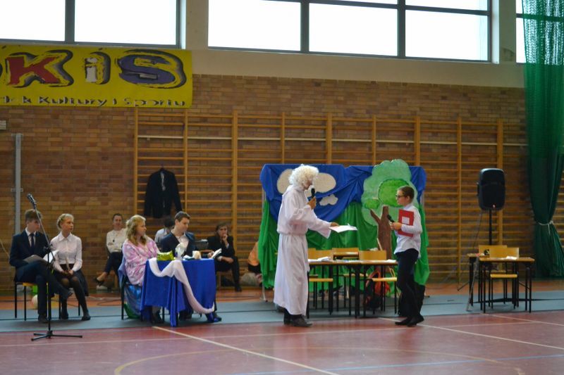 Zobacz relacje foto i video z Dnia Edukacji Narodowej w kolneńskich szkołach