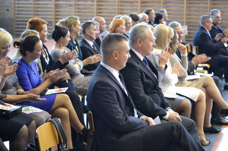 Zobacz relacje foto i video z Dnia Edukacji Narodowej w kolneńskich szkołach