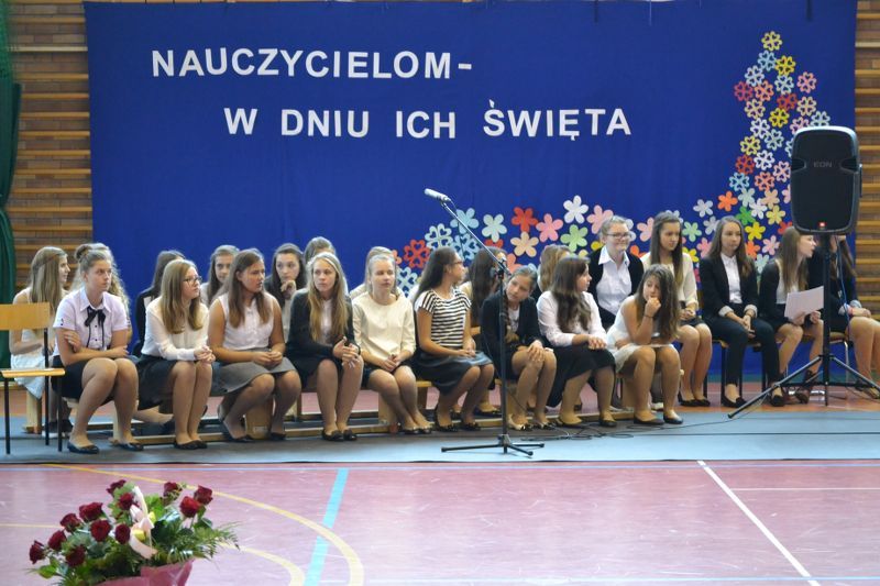 Zobacz relacje foto i video z Dnia Edukacji Narodowej w kolneńskich szkołach