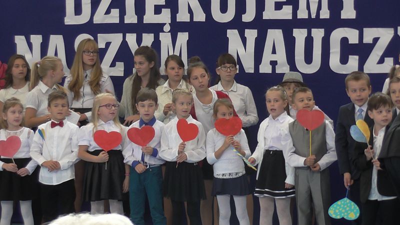 Zobacz relacje foto i video z Dnia Edukacji Narodowej w kolneńskich szkołach
