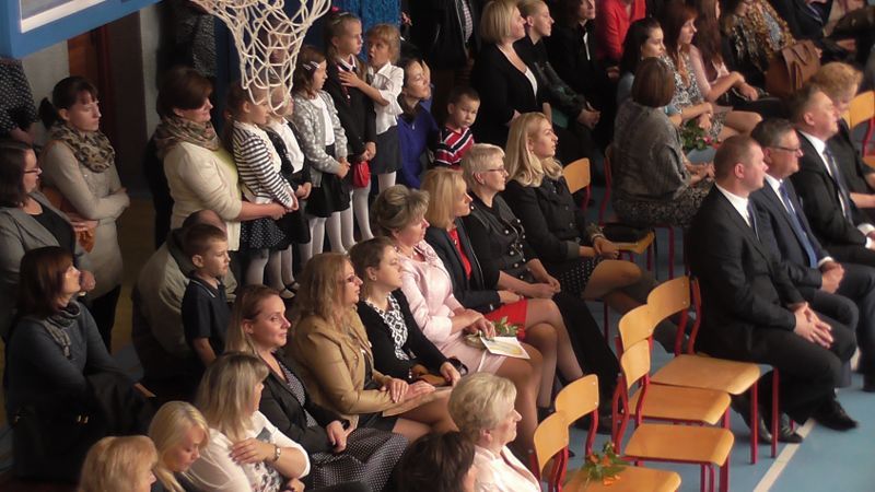 Zobacz relacje foto i video z Dnia Edukacji Narodowej w kolneńskich szkołach