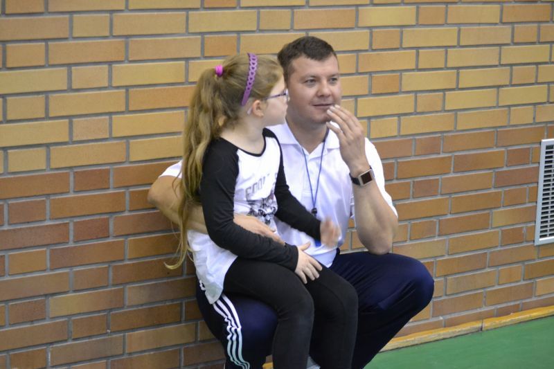 Dziewczęta z Pisza wyjechały z pucharem dyrektora