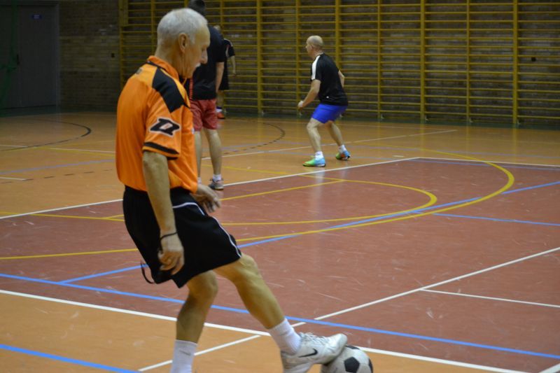 Już po trzeciej rundzie halówki. Punkty w meczu na szczycie dla Mlekpolu