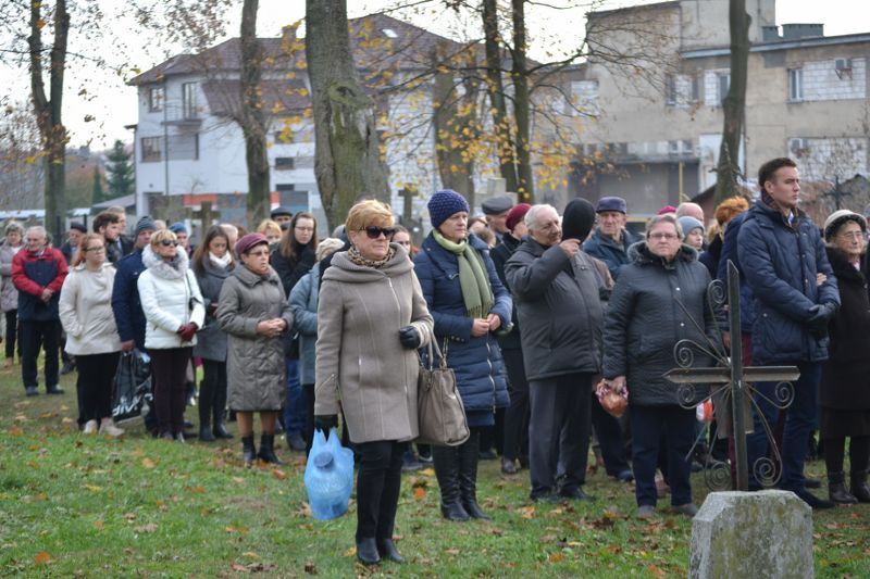 Dzień Wszystkich Świętych w Kolnie. Zobacz video i zdjęcia