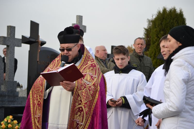 Dzień Wszystkich Świętych w Kolnie. Zobacz video i zdjęcia