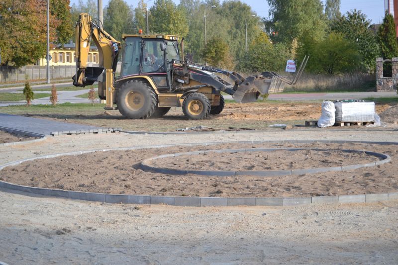 Zagospodarowano teren przy kościele