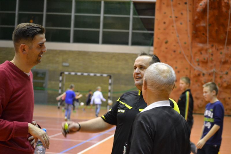 Mlekpol gubi punkty w czwartej kolejce, ale nadal pozostaje liderem
