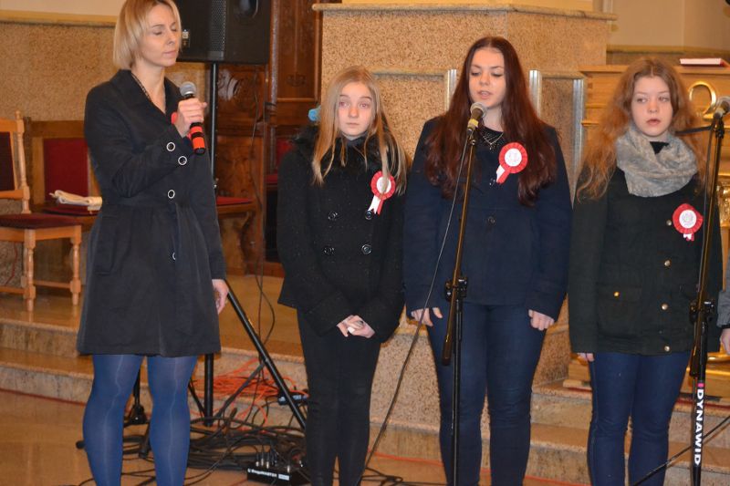 Deszcz przerwał kolneńskie uroczystości Narodowego Dnia Niepodległości. Zobacz  zdjęcia i video