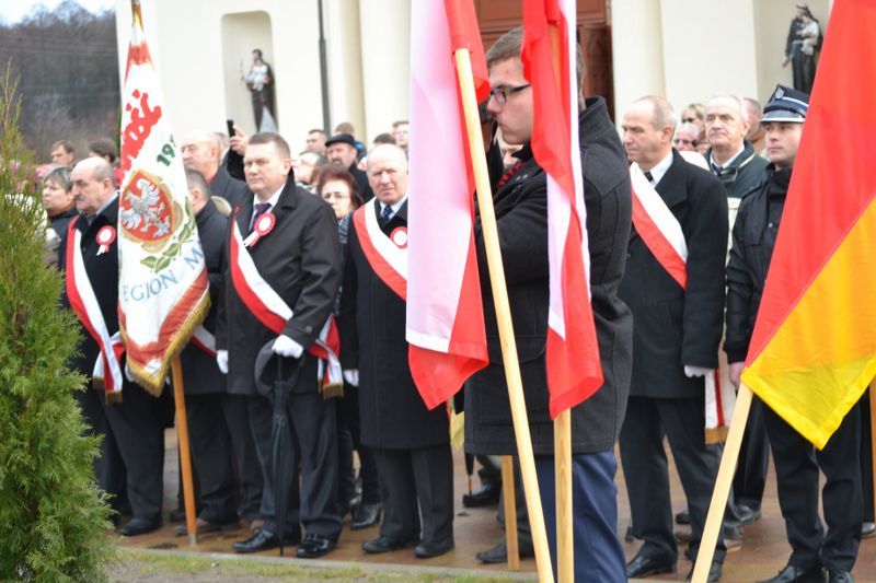 Deszcz przerwał kolneńskie uroczystości Narodowego Dnia Niepodległości. Zobacz  zdjęcia i video