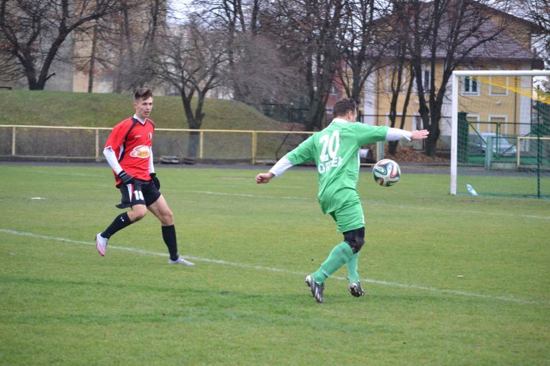 Orzeł wygrywa z Hetmanem Tykocin 3:0. Dwie bramki Gwiazdy i jedna Ossowskiego
