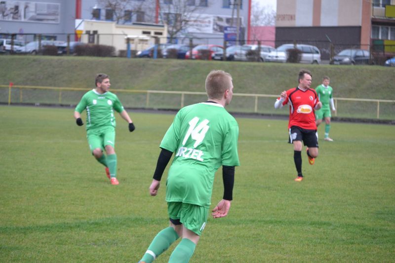 Orzeł wygrywa z Hetmanem Tykocin 3:0. Dwie bramki Gwiazdy i jedna Ossowskiego