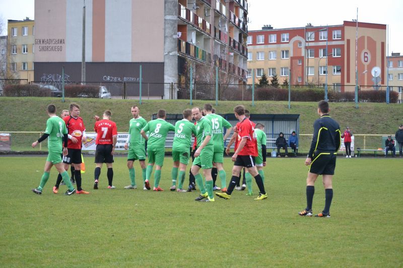 Orzeł wygrywa z Hetmanem Tykocin 3:0. Dwie bramki Gwiazdy i jedna Ossowskiego