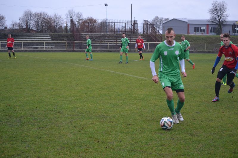 Orzeł wygrywa z Hetmanem Tykocin 3:0. Dwie bramki Gwiazdy i jedna Ossowskiego