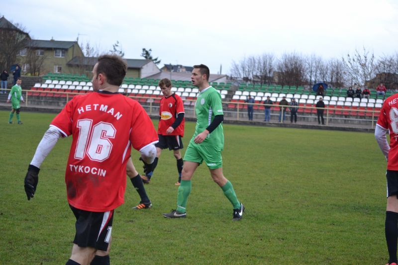 Orzeł wygrywa z Hetmanem Tykocin 3:0. Dwie bramki Gwiazdy i jedna Ossowskiego
