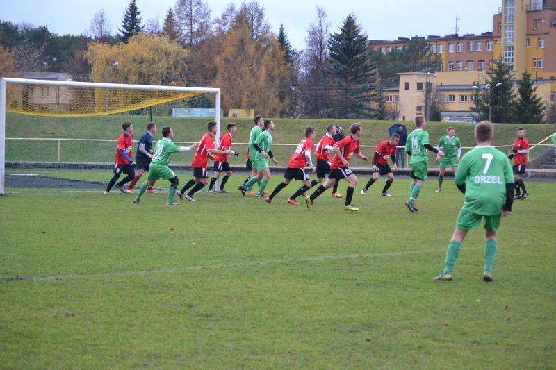Orzeł wygrywa z Hetmanem Tykocin 3:0. Dwie bramki Gwiazdy i jedna Ossowskiego