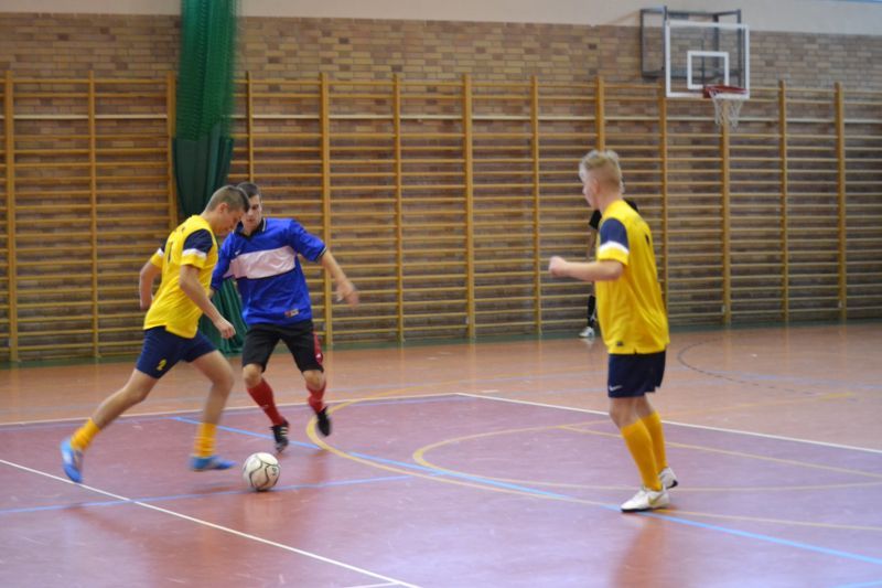 Drużyna z Kolna wygrywa z Łapami. Przegrywa z Białymstokiem