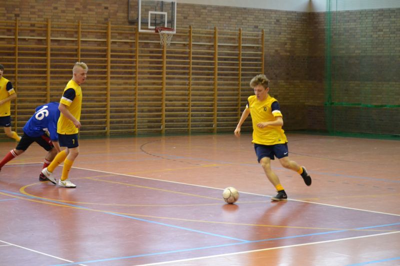 Drużyna z Kolna wygrywa z Łapami. Przegrywa z Białymstokiem