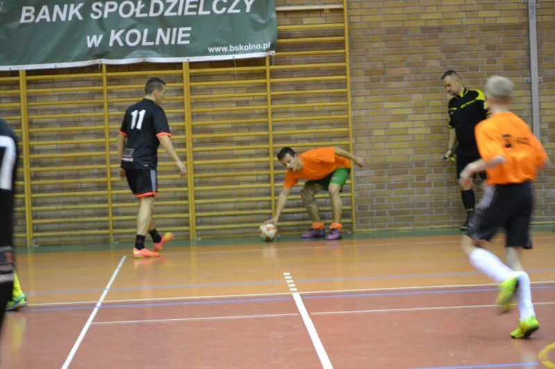 Mecz na szczycie w szóstej kolejce halówki. Nowym liderem zespół Drewniaków