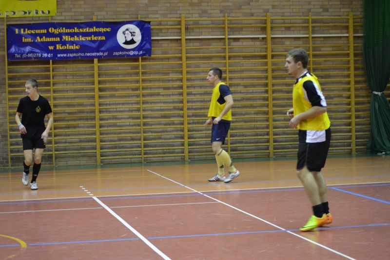 Mecz na szczycie w szóstej kolejce halówki. Nowym liderem zespół Drewniaków