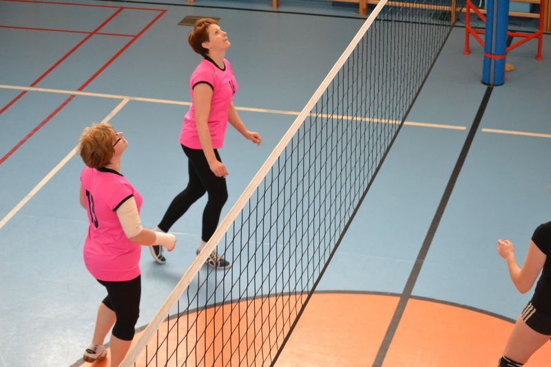 Zespół  z  Kolna wygrywa turniej siatkówki