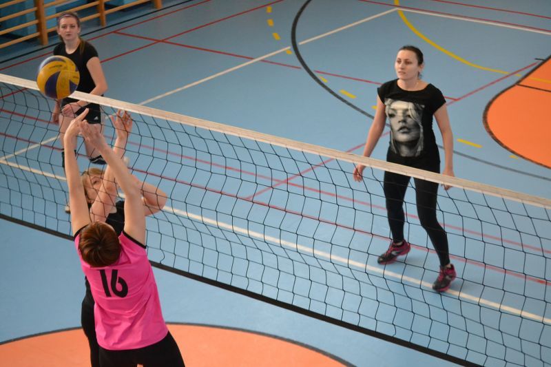 Zespół  z  Kolna wygrywa turniej siatkówki