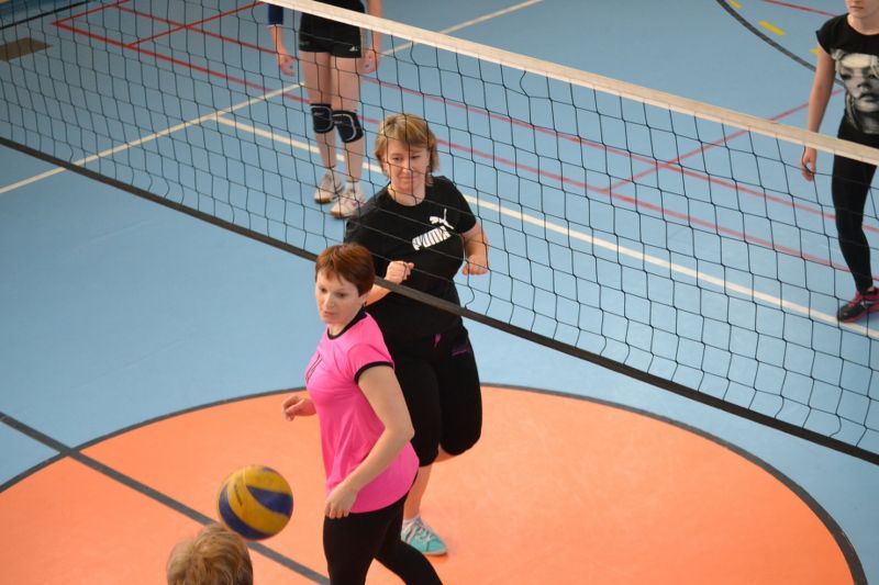 Zespół  z  Kolna wygrywa turniej siatkówki