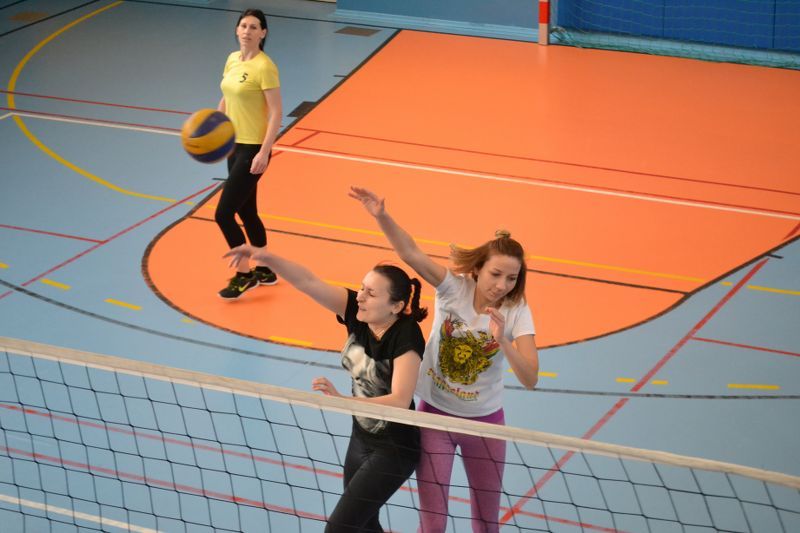 Zespół  z  Kolna wygrywa turniej siatkówki