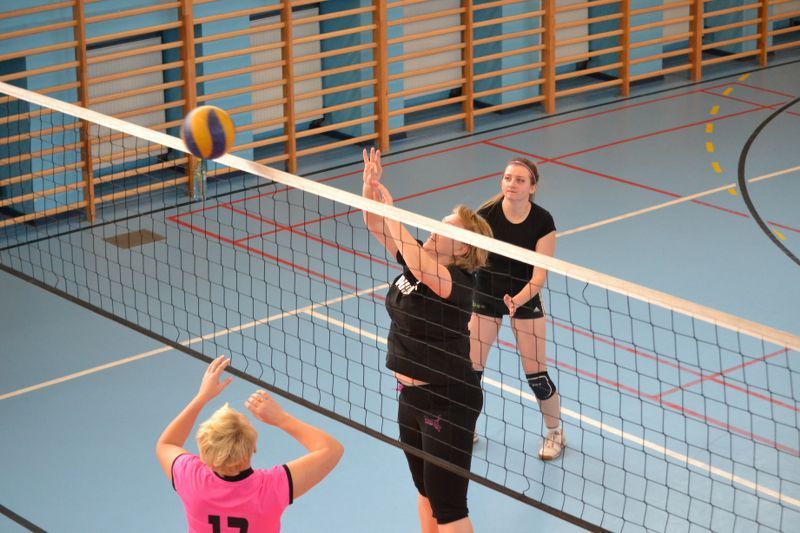 Zespół  z  Kolna wygrywa turniej siatkówki