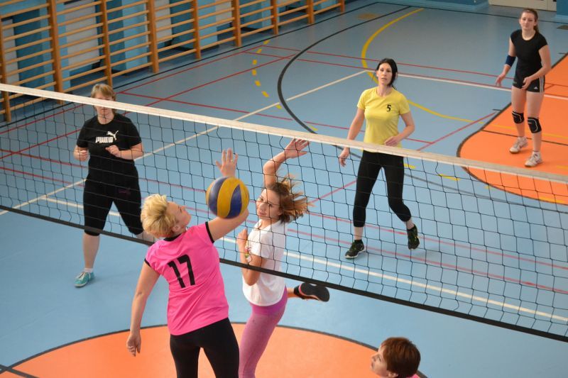 Zespół  z  Kolna wygrywa turniej siatkówki