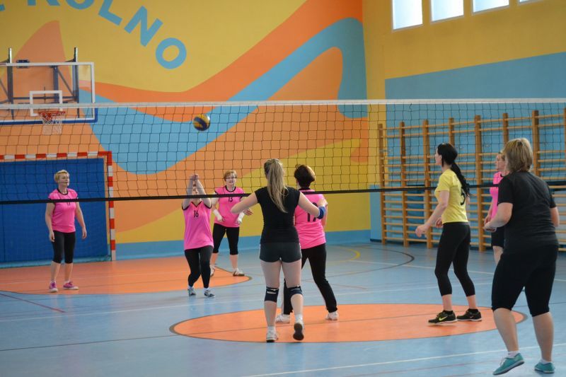Zespół  z  Kolna wygrywa turniej siatkówki