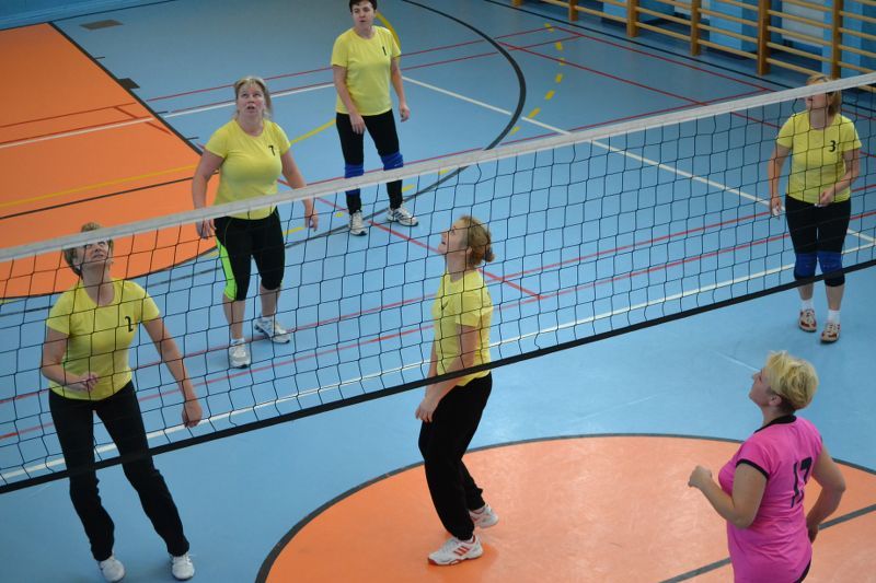 Zespół  z  Kolna wygrywa turniej siatkówki