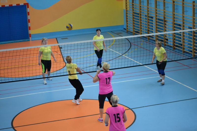 Zespół  z  Kolna wygrywa turniej siatkówki