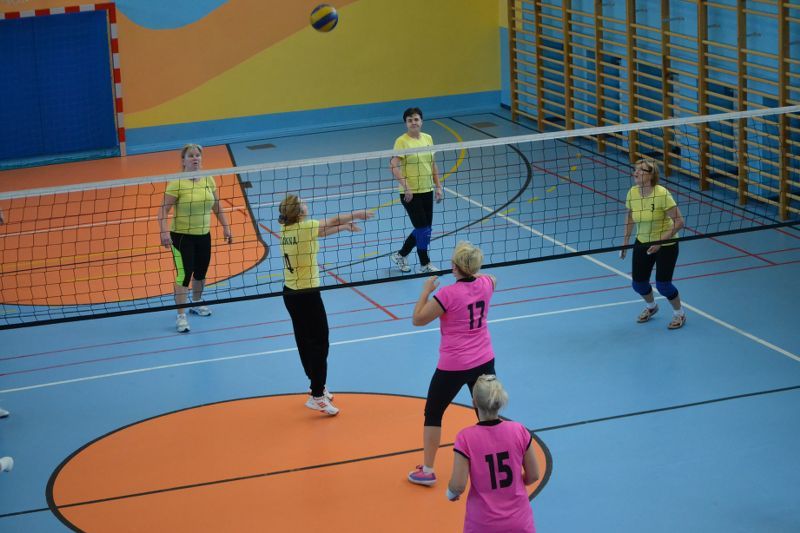Zespół  z  Kolna wygrywa turniej siatkówki