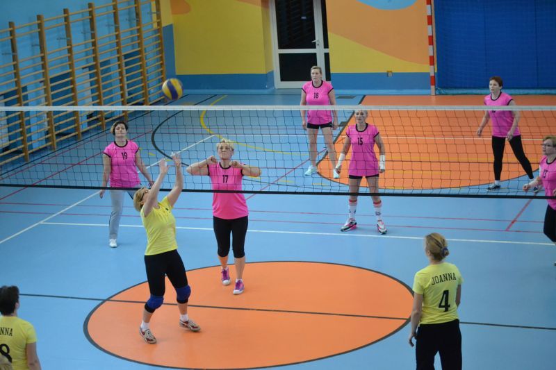 Zespół  z  Kolna wygrywa turniej siatkówki