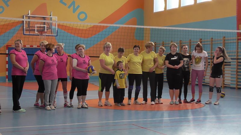Zespół  z  Kolna wygrywa turniej siatkówki