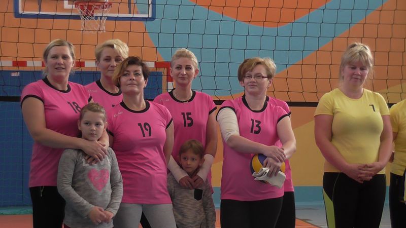 Zespół  z  Kolna wygrywa turniej siatkówki