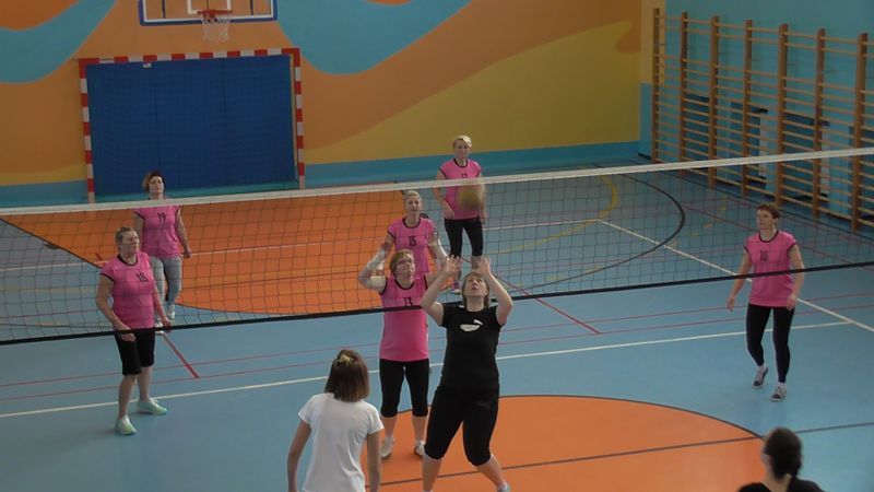 Zespół  z  Kolna wygrywa turniej siatkówki
