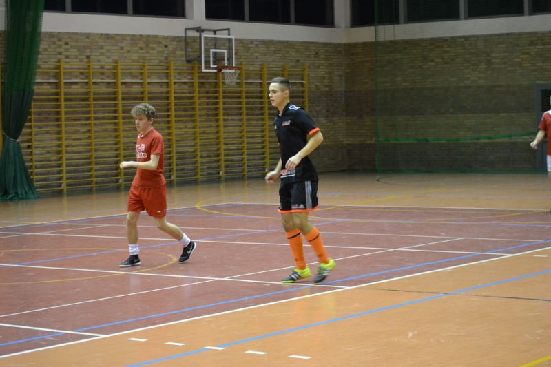 Drewniaki liderem po dziewięciu kolejkach. Czarny weekend Mlekpolu