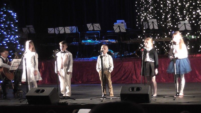 Pełna sala podczas Koncertu Noworocznego. Artyści na medal