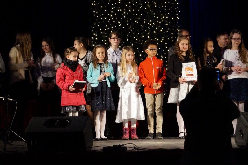 Za nami X Konkurs Kolęd i Pastorałek. W imprezie wzięło udział 45 solistów i 5 zespołów