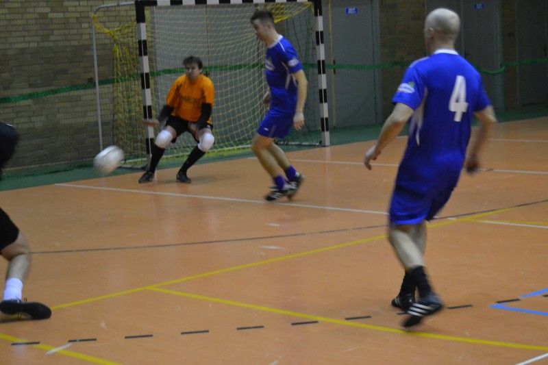Sensacja w halówce. Drużyna Drewniaków rozbita  przez Agrocentrum